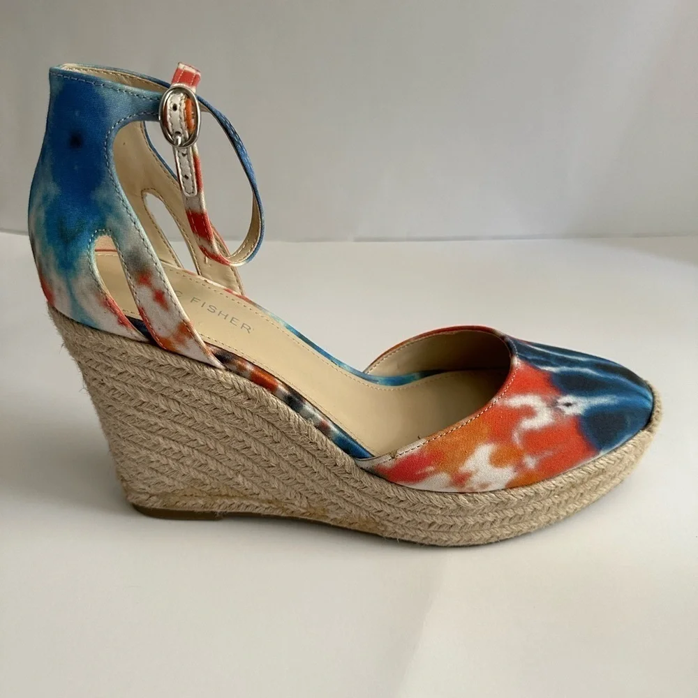 Marc Fisher nwot step